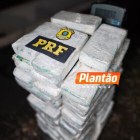 Fotos de PRF de Maringá apreende quase 100 quilos de cocaína avaliada em mais de R$ 8 milhões