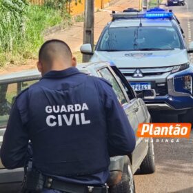 Fotos de Trio com carro roubado é preso após perseguição em Maringá