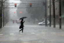 Fotos de 98 cidades do Paraná entram em alerta de chuvas intensas; veja a lista