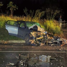 Acidente com carro de Maringá deixa 1 morto e 3 gravemente feridos Foto 5 Fotos de Acidente com carro de Maringá deixa 1 morto e 3 gravemente feridos