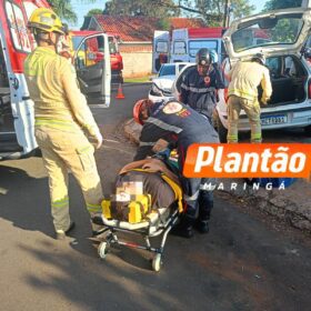 Fotos de Casal fica preso às ferragens após colisão em Maringá, o acidente foi registrado por uma câmera de segurança