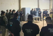 Fotos de Dez pessoas são presas em Maringá e Cianorte em operação contra o tráfico de drogas