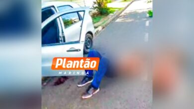 Fotos de Homem é intubado após ser esfaqueado e bater carro contra árvore em Maringá 