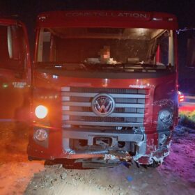 Fotos de Grave acidente deixa quatro mortos na rodovia BR-487
