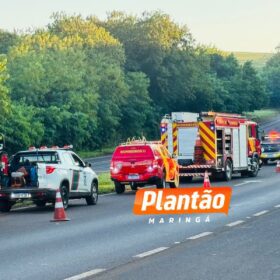 Motorista morre em capotamento na entrada de Floriano, em Maringá Foto 2 Fotos de Motorista morre em capotamento na entrada de Floriano, em Maringá