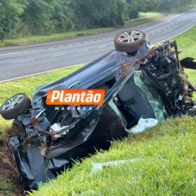 Motorista morre em capotamento na entrada de Floriano, em Maringá Foto 3 Fotos de Motorista morre em capotamento na entrada de Floriano, em Maringá