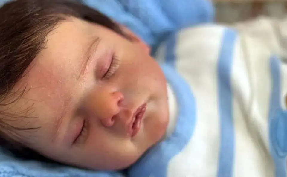 Mulher é demitida no Paraná após pedir licença para cuidar de bebê reborn: ‘Só queria cuidar da minha filha’ Foto 1 Fotos de Mulher é demitida no Paraná após pedir licença para cuidar de bebê reborn: ‘Só queria cuidar da minha filha’