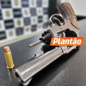 Fotos de Polícia apreende dois adolescentes suspeitos de dois homicídios e uma tentativa de assassinato em Maringá