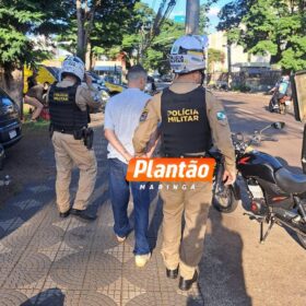 Fotos de Traficante é preso com maconha embalada com nomes dos clientes em Maringá