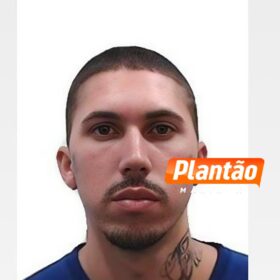 Fotos de Dois suspeitos de integrar quadrilha de roubo de iPhones morrem em confronto com a PM 