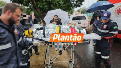 Fotos de Homem sofre queda de telhado e é socorrido pelo SAMU em Maringá