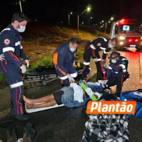 Homem sofre queda de viaduto e é socorrido com ferimentos grave em Maringá Foto 7 Fotos de Homem sofre queda de viaduto e é socorrido com ferimentos grave em Maringá