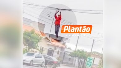Fotos de Ladrão é flagrado furtando fiação em avenida, em Maringá