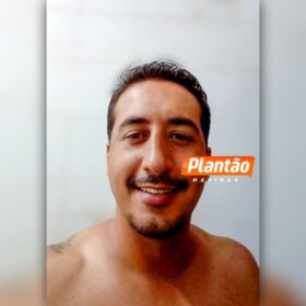 Fotos de Motociclista morre após colidir contra carro estacionado em Maringá