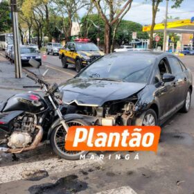 Mulher sofre ferimentos graves após colisão entre carro e moto em Maringá; veja o flagrante Foto 1 Fotos de Mulher sofre ferimentos graves após colisão entre carro e moto em Maringá; veja o flagrante