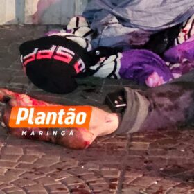 Homem é morto a facadas na Praça Raposo Tavares, em Maringá Foto 5 Fotos de Homem é morto a facadas na Praça Raposo Tavares, em Maringá