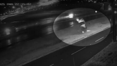 Fotos de Câmera flagra capotamento em alta velocidade na BR-376