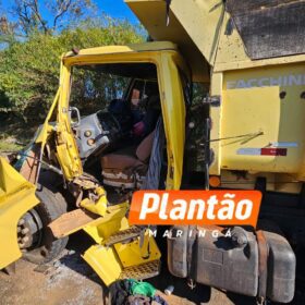 Fotos de Caminhoneiro é resgatado das ferragens após grave acidente entre Sarandi e Marialva