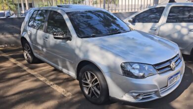 Fotos de Carro furtado do pátio da PM é recuperado em Maringá