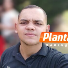 Fotos de Casal a caminho do trabalho morre após ter moto fechada por ônibus em Sarandi