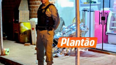 Fotos de Comerciante é executado a tiros na frente da esposa em Sarandi