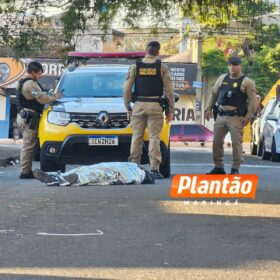 Vídeo mostra pintor sendo executado com 15 tiros ao sair para o trabalho em Maringá Foto 7 Fotos de Vídeo mostra pintor sendo executado com 15 tiros ao sair para o trabalho em Maringá