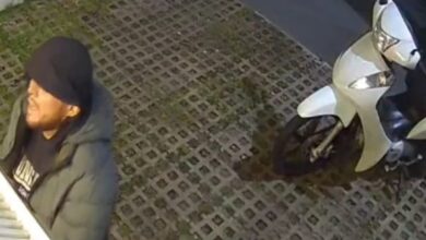 Fotos de Homem é preso após furtar moto de policial em Maringá; câmera de segurança registrou o crime