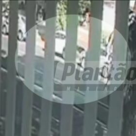 Fotos de Idosa fica ferida ao ser atropelada por moto em avenida movimentada de Maringá