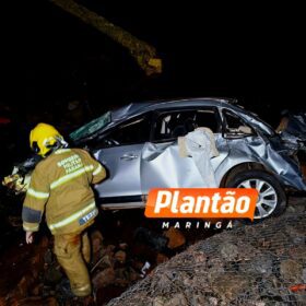 Mulher é intubada após carro cair de ponte na divisa de Maringá e Sarandi Foto 5 Fotos de Mulher é intubada após carro cair de ponte na divisa de Maringá e Sarandi