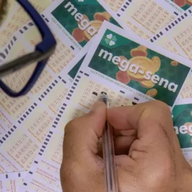 Fotos de Motociclista que morreu em grave acidente na Avenida Colombo em Maringá é identificado