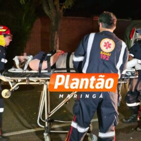 Carro capota após colisão e atinge veículo estacionado em Maringá Foto 6 Fotos de Carro capota após colisão e atinge veículo estacionado em Maringá