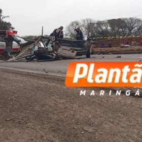 Fotos de Carro fica destruído após acidente entre Sarandi e Marialva 