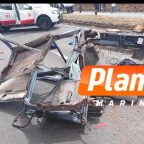 Fotos de Carro fica destruído após acidente entre Sarandi e Marialva 