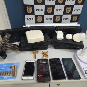 Casal é preso com 8 kg de cocaína avaliada em meio milhão e pistola 9 mm em operação, em Maringá Foto 5 Fotos de Casal é preso com 8 kg de cocaína avaliada em meio milhão e pistola 9 mm em operação, em Maringá