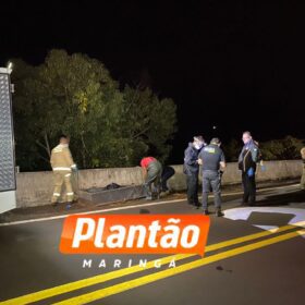 Fotos de Corpo com perfurações de faca é encontrado enrolado em um saco plástico as margens de um rio na região