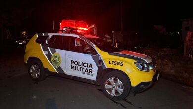 Fotos de Homem em surto é contido por morador, sofre parada cardiorrespiratória e é salvo por policiais militares em Maringá