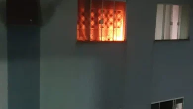 Fotos de Incêndio em apartamento assusta moradores na Zona 7 em Maringá