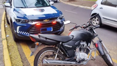 Fotos de Moto com 244 multas e R$ 67 mil em débitos é apreendida em Maringá