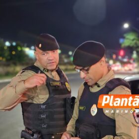 Fotos de Motoboy invade loja após colisão com carro no centro de Sarandi