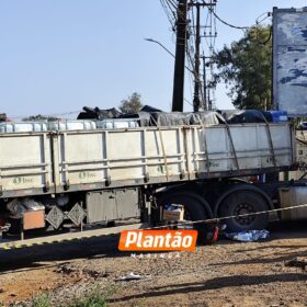 Fotos de Trabalhador morre após cair sobre os rodados de uma carreta em Maringá