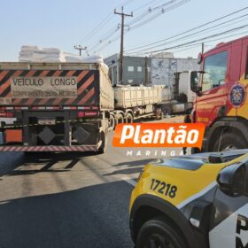 Fotos de Trabalhador morre após cair sobre os rodados de uma carreta em Maringá