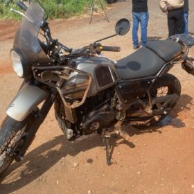 Motociclista fica gravemente ferido após colisão com carro na PR-317 em Maringá Foto 5 Fotos de Motociclista fica gravemente ferido após colisão com carro na PR-317 em Maringá