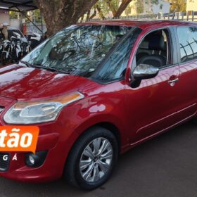 ROMU apreende drogas avaliadas em R$ 10 mil durante patrulhamento na Avenida Brasil em Maringá Foto 4 Fotos de ROMU apreende drogas avaliadas em R$ 10 mil durante patrulhamento na Avenida Brasil em Maringá