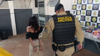 Fotos de Casal com bebê de colo é preso por furto no centro de Maringá; saiba como os suspeitos agiam