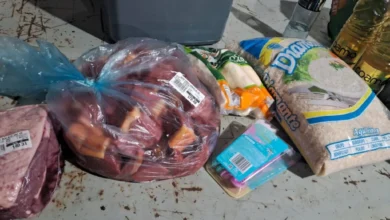 Fotos de Homem é preso ao tentar sair de supermercado com mais de R$ 300 em carnes em Maringá