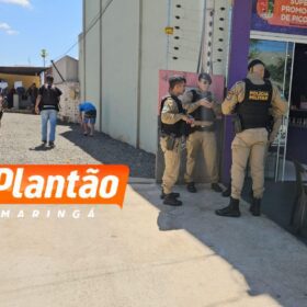 Vídeo mostra momento em que homem é baleado por agiota, em Maringá Foto 3 Fotos de Vídeo mostra momento em que homem é baleado por agiota, em Maringá