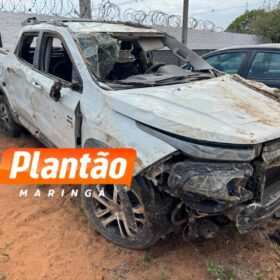 Icaraíma: Marcas de tiros em veículo indicam que cobradores foram surpreendidos de frente Foto 12 Fotos de Icaraíma: Marcas de tiros em veículo indicam que cobradores foram surpreendidos de frente