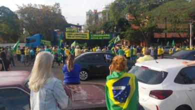 Fotos de Maringá tem manifestações pró-Bolsonaro e contra a anistia neste 7 de setembro