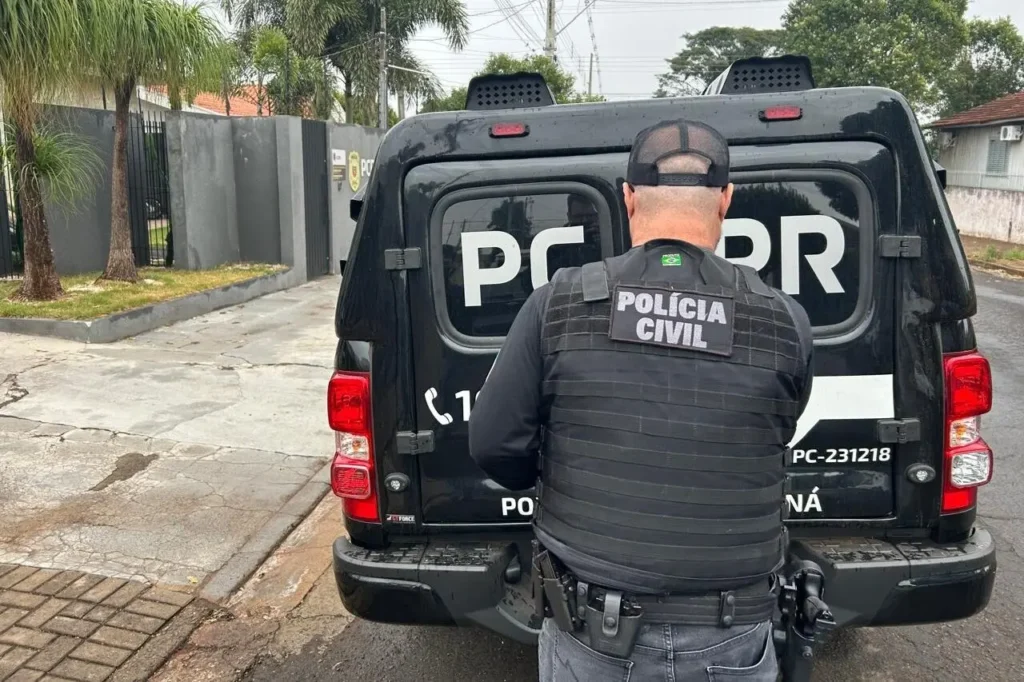 Morador de Maringá é preso suspeito de envolvimento em homicídio Foto 1 Fotos de Morador de Maringá é preso suspeito de envolvimento em homicídio