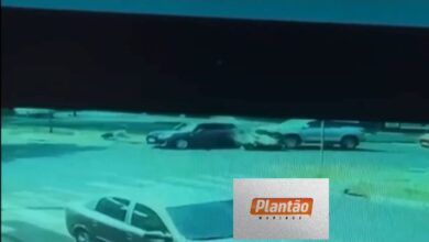 Fotos de Motociclista fica ferido em colisão na Avenida Mandacaru, em Maringá; vídeo